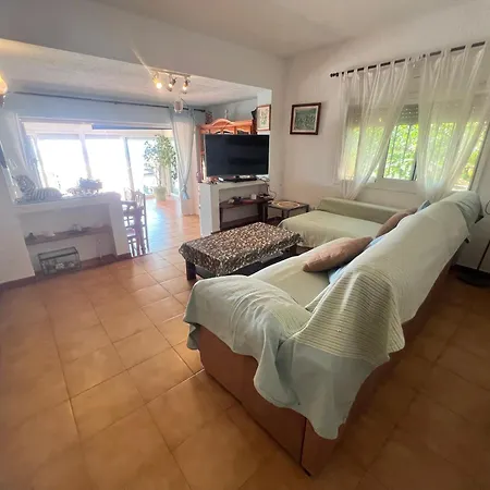 Ocean View House In The Heart Of Nature, 1000 M From The Dom wakacyjny