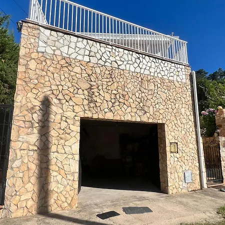 Dom wakacyjny Ocean View House In The Heart Of Nature, 1000 M From The *
