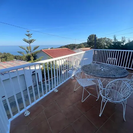 Ocean View House In The Heart Of Nature, 1000 M From The * Tossa de Mar